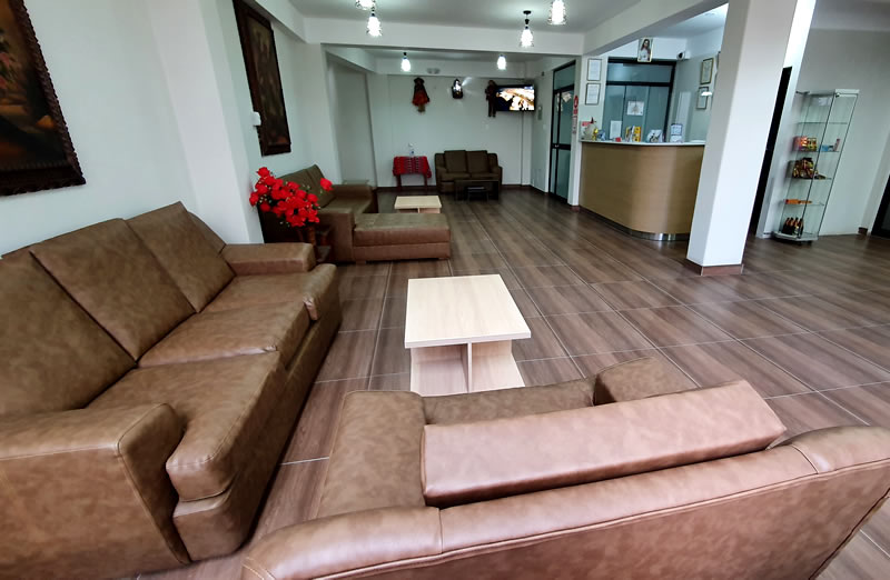 recepcion Hotel Urpi Cuzco